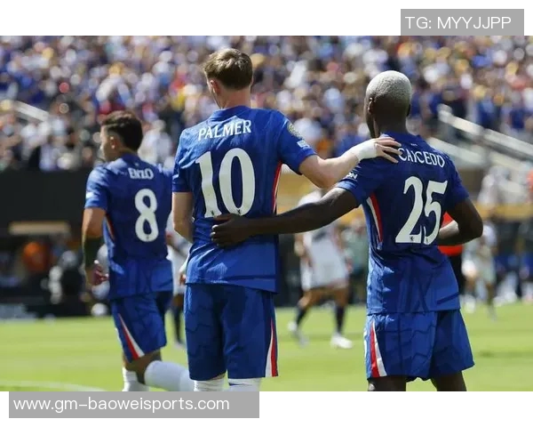 英媒称皇马巴黎关注切尔西凯塞多交易难度大