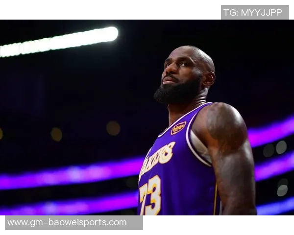 詹姆斯湖人生涯表现低迷第四节才拿到第10分令人失望 詹姆斯湖人生涯表现低迷第四节才拿到第10分令人失望